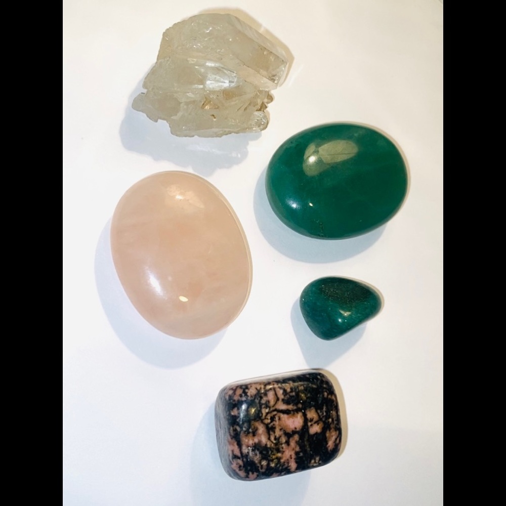 Crystal Bundle (5 Crystals) - Picture 4 of 13